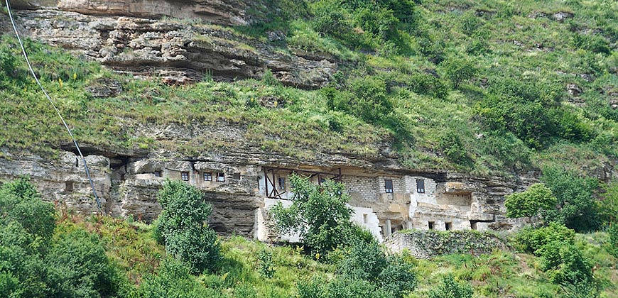 Картинки по запросу фото монастырь Сахарна